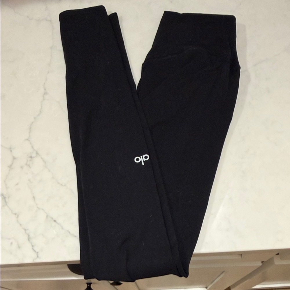 Alo SM Black Leggings softculpt high waist authentic. Proof of purchase in pic